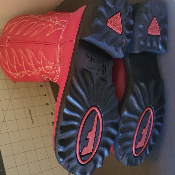 JOHN FLUEVOG "COWBOY HIGH" RED  BOOTS. WOMAN'S SIZE 9. EXCELLENT USED COND. - Picture 11 of 12